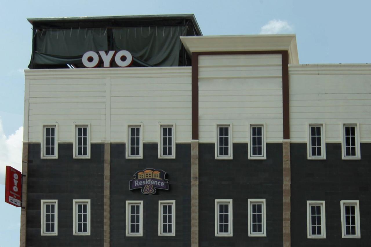 Oyo 2310 Residence 68 Pematangsiantar Exterior foto